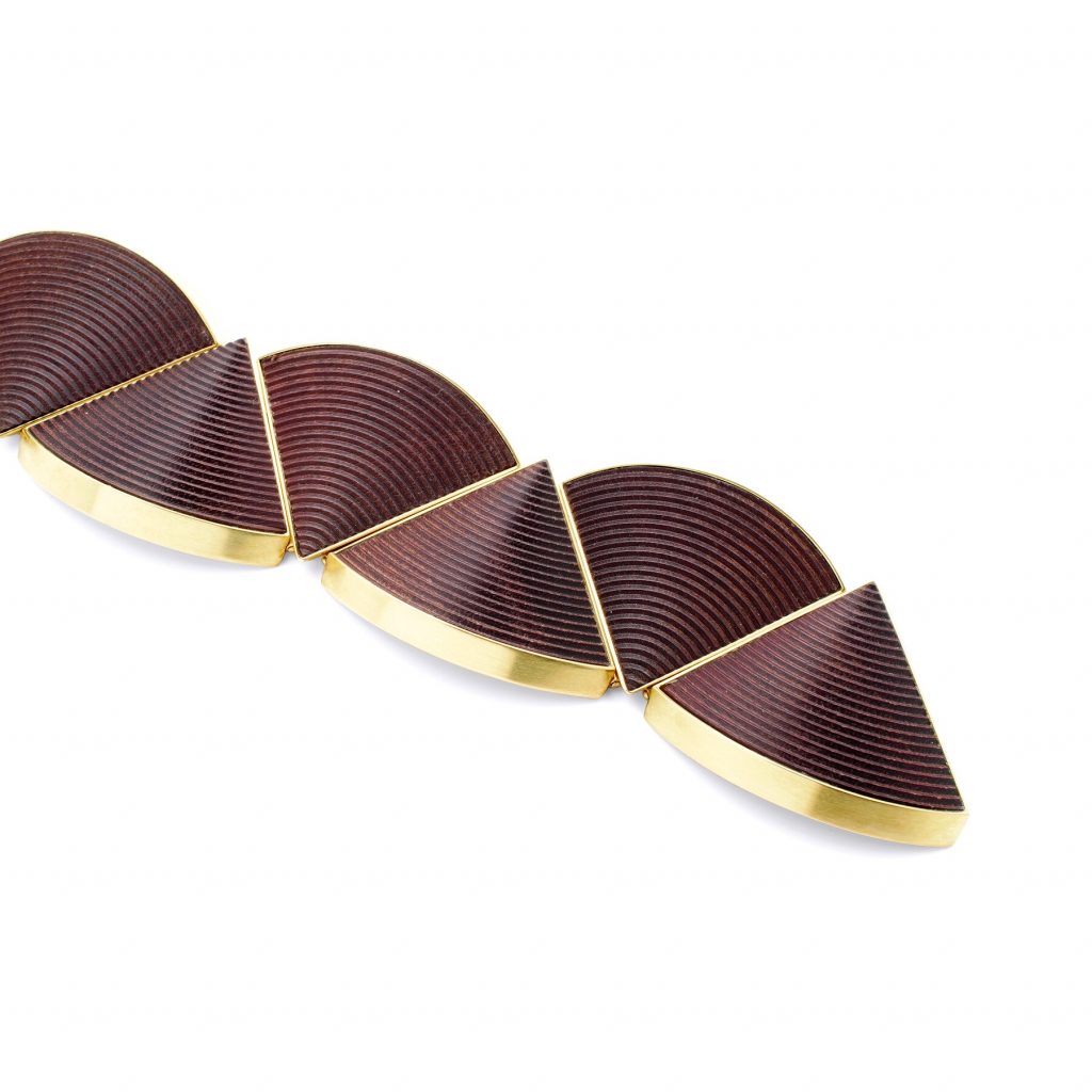 Armband, Amarant